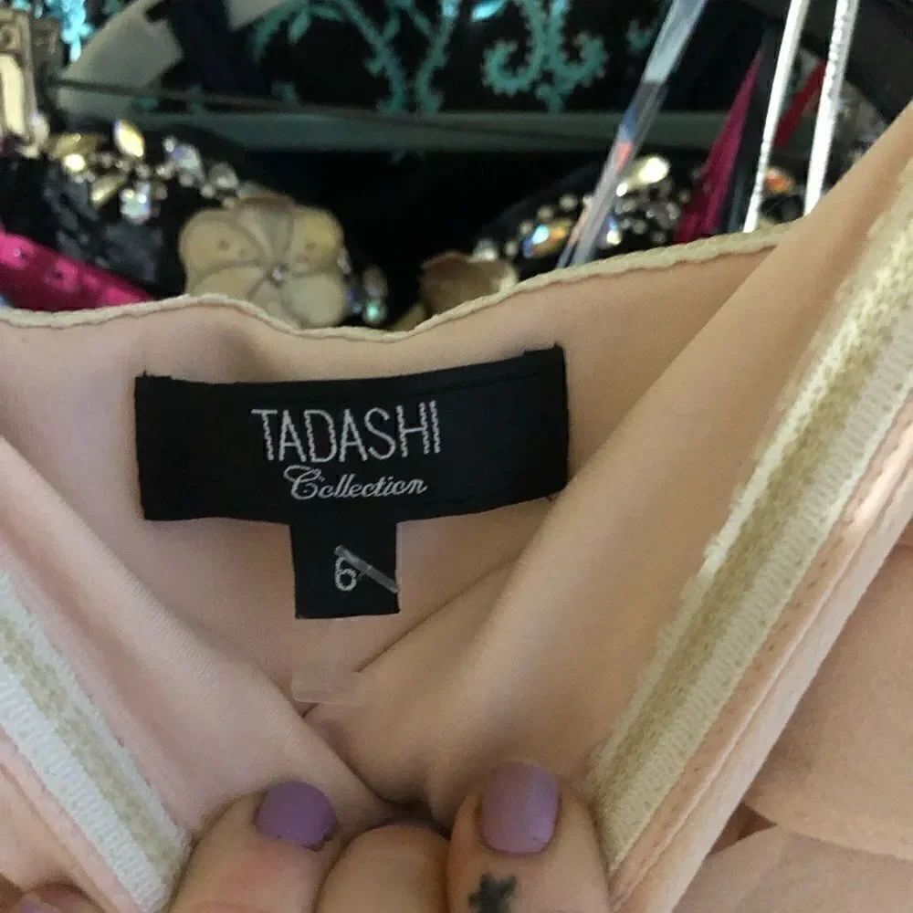 TASHIDA Collection pink ruffle gown - Picture 10 of 10